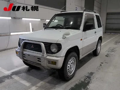 MITSUBISHI PAJERO MINI