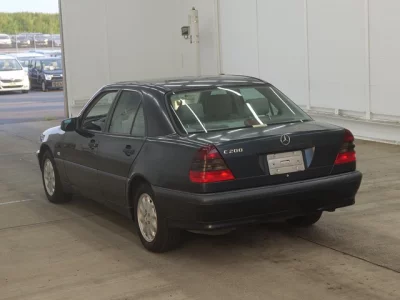 MERCEDES BENZ C CLASS