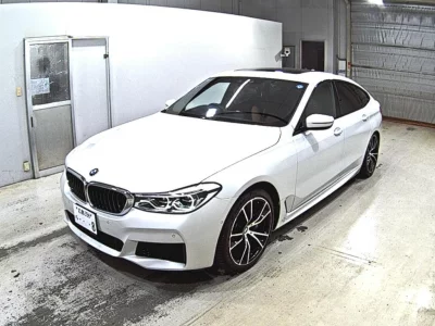 BMW 6 SERIES