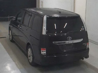 TOYOTA ISIS