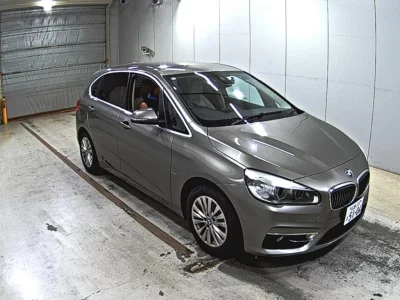 BMW 2 SERIES