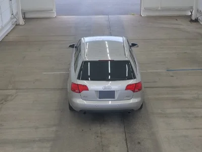 AUDI A4 AVANTE