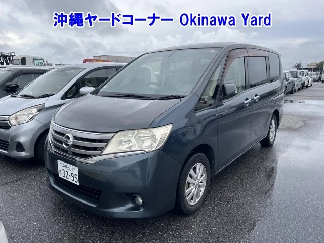 Nissan Serena  с аукциона в Японии
