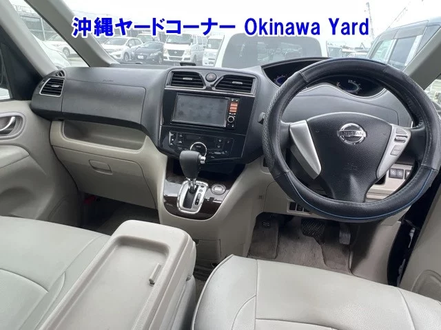 Nissan Serena  с аукциона в Японии