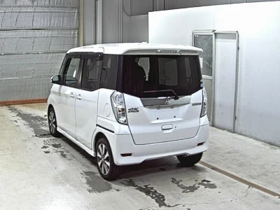 MITSUBISHI EK SPACE CUSTOM