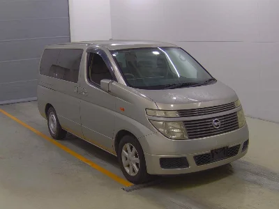 NISSAN ELGRAND