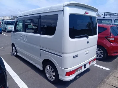 NISSAN CLIPPER RIO