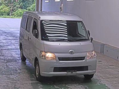 Toyota LiteAce Van