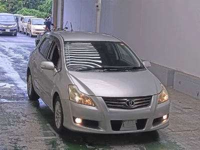 TOYOTA BLADE