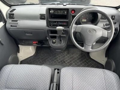 DAIHATSU HIJET VAN