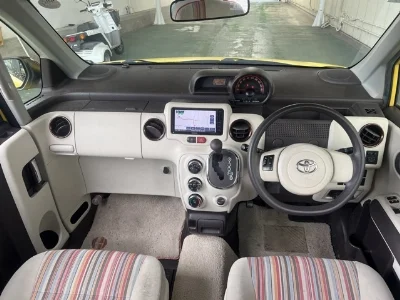 TOYOTA PORTE