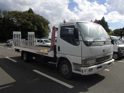 MITSUBISHI CANTER