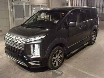 MITSUBISHI DELICA D5