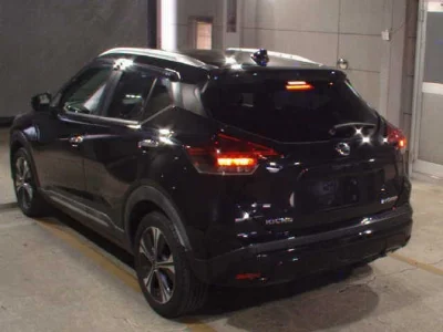 NISSAN KICKS
