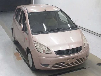 MITSUBISHI COLT