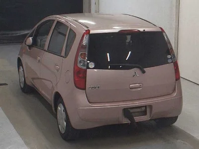 MITSUBISHI COLT