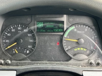 MITSUBISHI CANTER