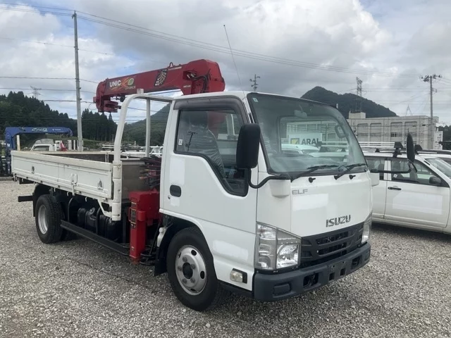 Isuzu Elf  с аукциона в Японии