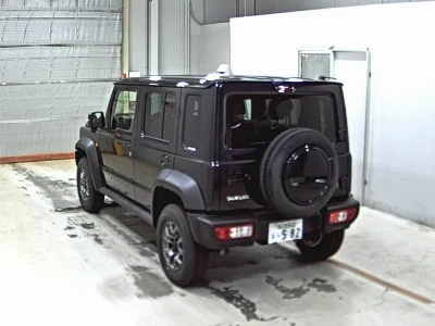 SUZUKI JIMNY NOMADE