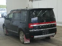 Цена авто Mitsubishi  с аукционов Японии, номер кузова CV4W, пробег 142 000, оценка 7