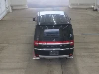 Цена авто Mitsubishi  с аукционов Японии, номер кузова CV4W, пробег 142 000, оценка 7