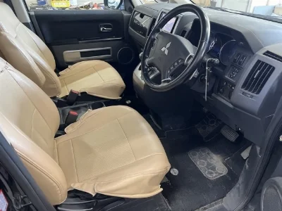 MITSUBISHI DELICA D5
