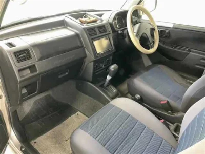 MITSUBISHI PAJERO MINI