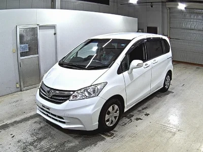 HONDA FREED