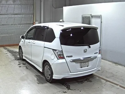HONDA FREED