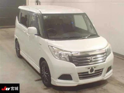 MITSUBISHI DELICA D2