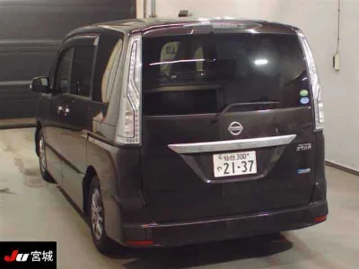NISSAN SERENA