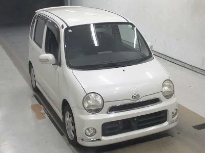 DAIHATSU MOVE LATTE