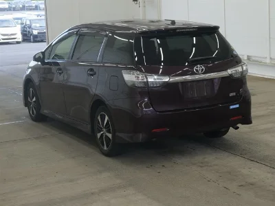 TOYOTA WISH