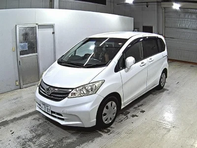 HONDA FREED