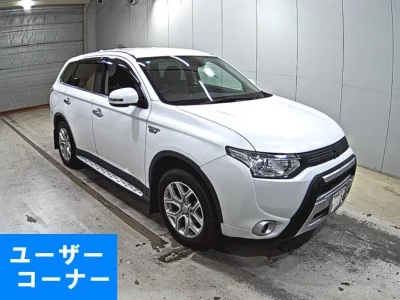 MITSUBISHI OUTLANDER PHEV