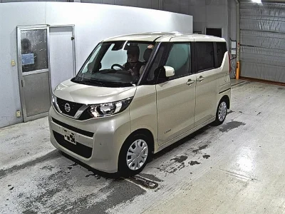 NISSAN ROOX