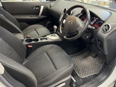 NISSAN DUALIS