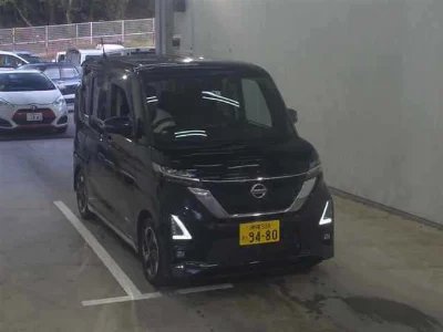 NISSAN ROOX