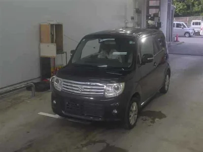 SUZUKI MRWAGON