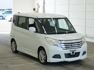 Suzuki Solio