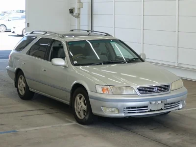 TOYOTA MARK II QUALIS