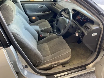 TOYOTA MARK II QUALIS