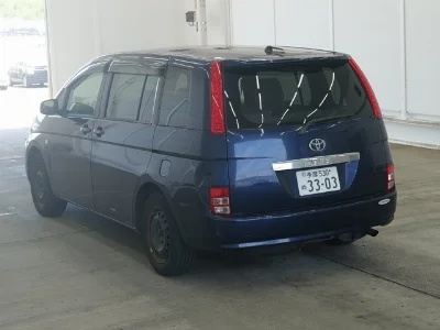 TOYOTA ISIS