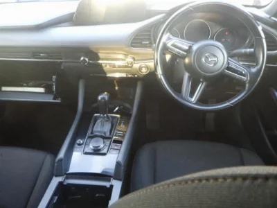 MAZDA MAZDA3 FASTBACK