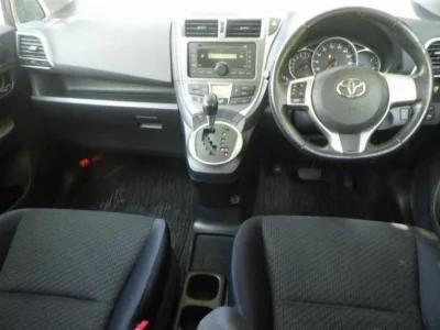 TOYOTA RACTIS