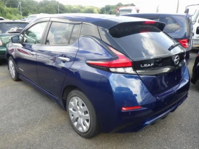 NISSAN LEAF