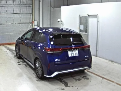 NISSAN AURA