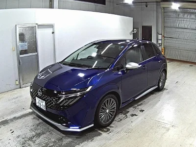 NISSAN AURA
