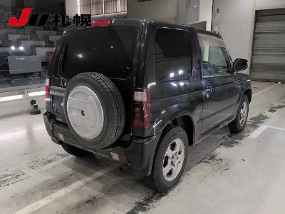 MITSUBISHI PAJERO MINI