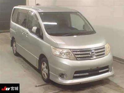 NISSAN SERENA